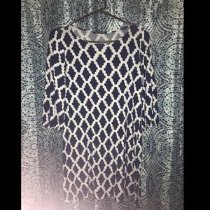 Preppy blue and white patterned tunic dress